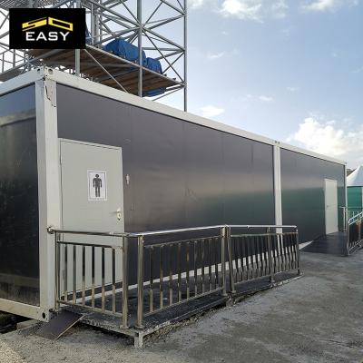 مباني منزلية لحاويات الشحن تم تحويلها للمرحاض في سانت لوسيا 